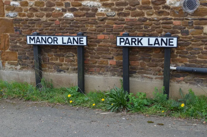 Losing Ground: The Battle for Britain's Green Lanes and What You Can Do Before It's Too Late